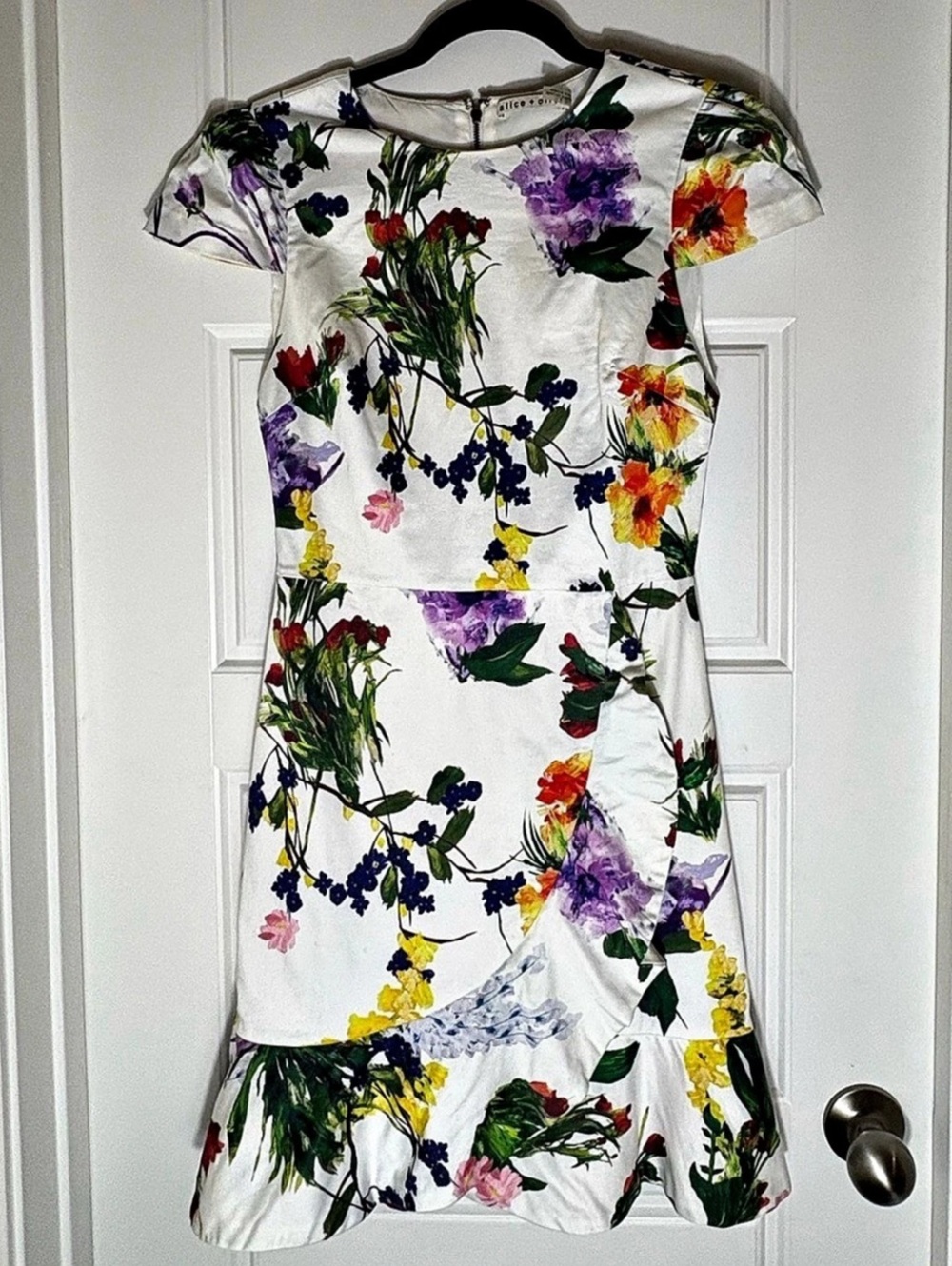 Alice + Olivia Floral Mini Dress in White & Purple Like New